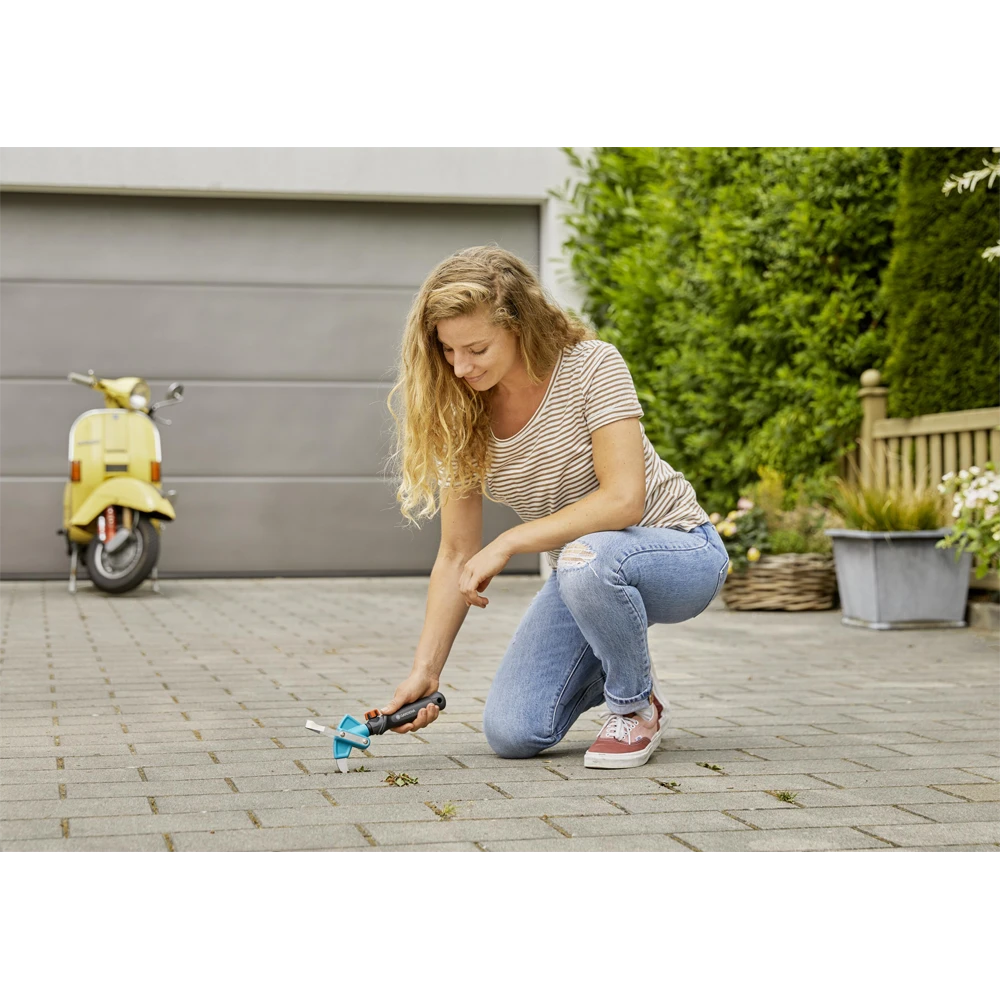 Combisysteem 2-in-1 Onkruidwieder Voor Patiou2019s - Gardena 6 Combisysteem 2-in-1 Onkruidwieder Voor Patiou2019s - Gardena - Afbeelding 4