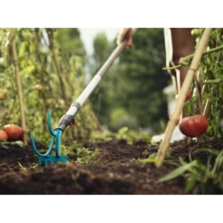 Combisystem 2in1 Krabber/hark - 9cm - Gardena -Tuinverzorgingswinkel combisystem 2in1 krabber hark 9cm gardena 3 7