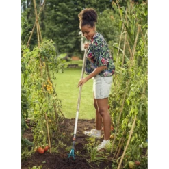 Combisystem 2in1 Krabber/hark - 9cm - Gardena -Tuinverzorgingswinkel combisystem 2in1 krabber hark 9cm gardena 4 7