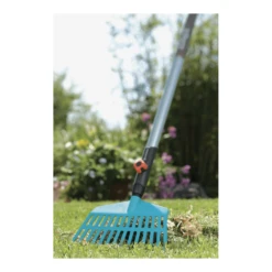 Combisystem Gazonhark - 27cm - Gardena -Tuinverzorgingswinkel combisystem gazonhark 27cm gardena 2