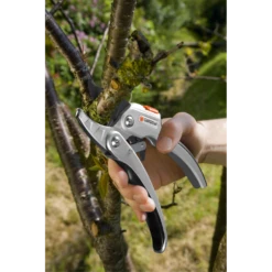 Comfort Hefboomsnoeischaar SmartCut - Gardena -Tuinverzorgingswinkel comfort hefboomsnoeischaar smartcut gardena 3 7