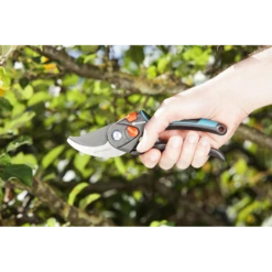 Comfort Snoeischaar Instelbaar - Gardena -Tuinverzorgingswinkel comfort snoeischaar instelbaar gardena 4 7