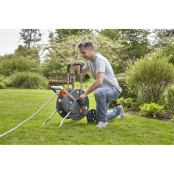 Slangenwagen AquaRoll Easy Set - L - 50m - Gardena -Tuinverzorgingswinkel slangenwagen aquaroll easy set l 50m gardena 3 7