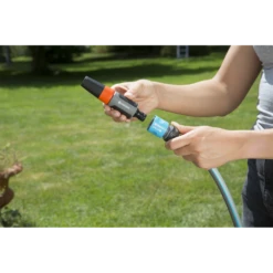 Startset Sproeien Aktie E50 - Gardena 8 Startset Sproeien Aktie E50 - Gardena -Tuinverzorgingswinkel startset sproeien aktie e50 gardena 3 11