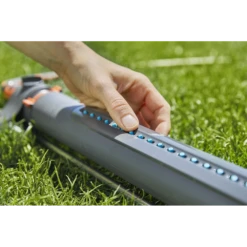Zwenksproeier AquaZoom - S - Gardena -Tuinverzorgingswinkel zwenksproeier aquazoom s gardena 4 8